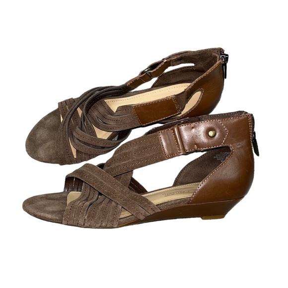 New Joan David Suede Crisscross Strap Wedge Heel Sandals 7.5 Light Brown - Picture 6 of 14